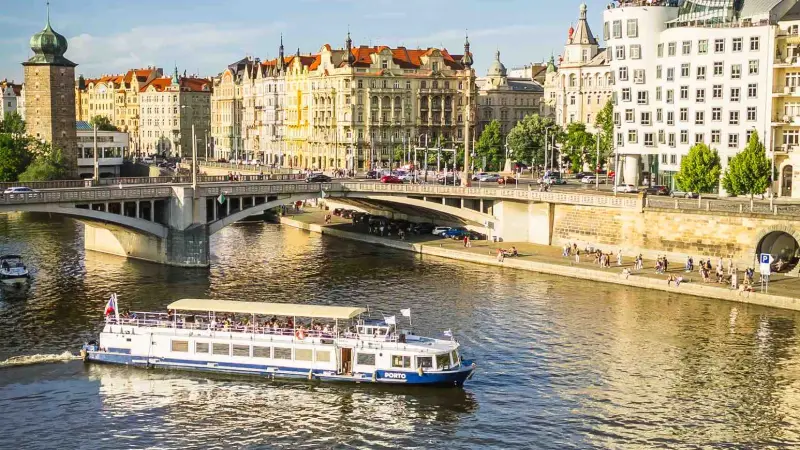 Loď Porto č. 7