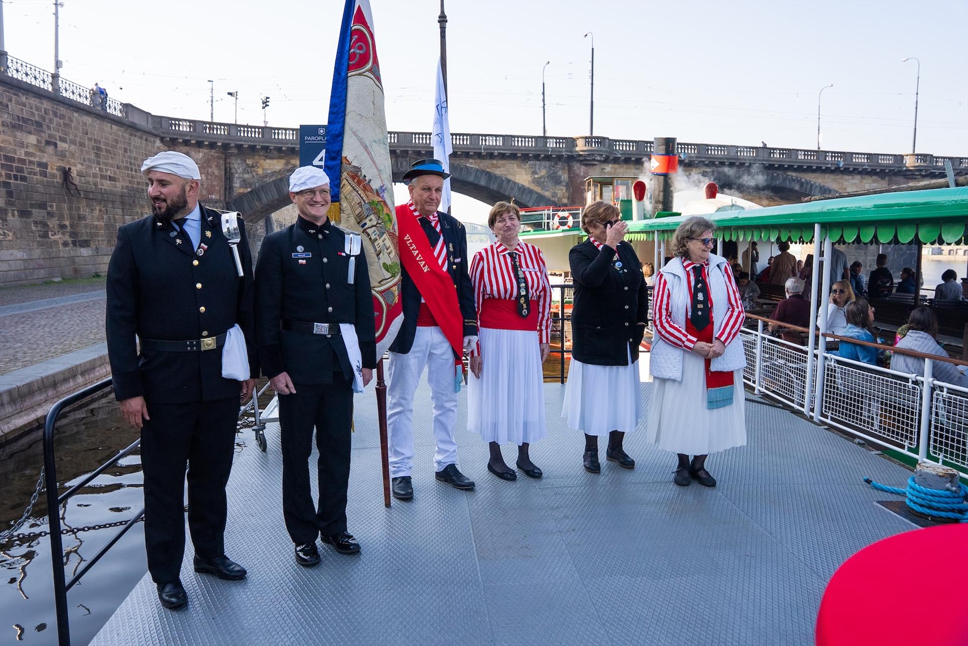 Pražská paroplavební společnost hat die Schifffahrtssaison eröffnet – Foto 2 Pražská paroplavební společnost hat die Schifffahrtssaison eröffnet – Foto 2