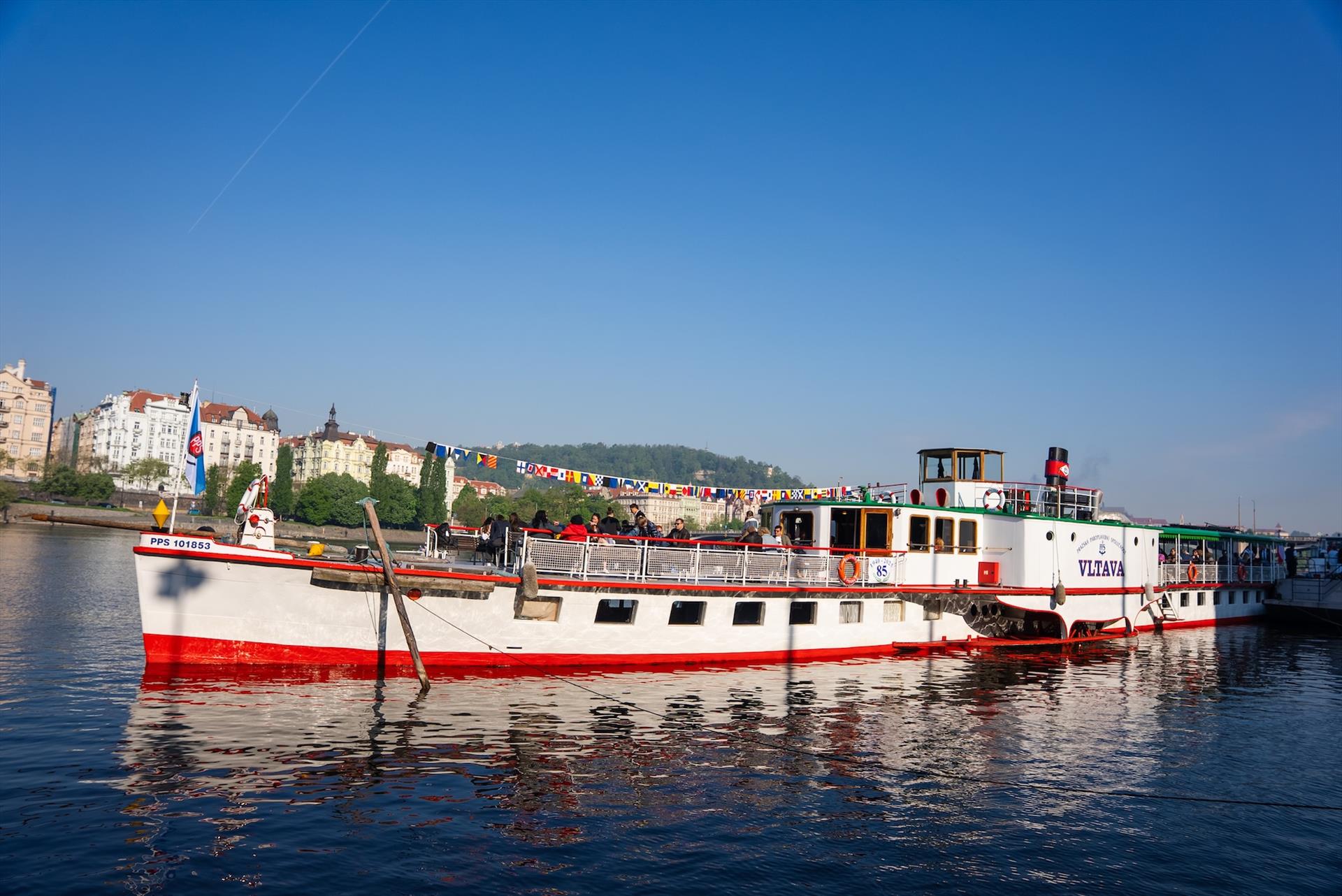Pražská paroplavební společnost hat die Schifffahrtssaison eröffnet – Foto 21 Pražská paroplavební společnost hat die Schifffahrtssaison eröffnet – Foto 21