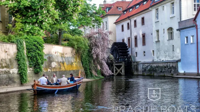 Loď Bivoj č. 16