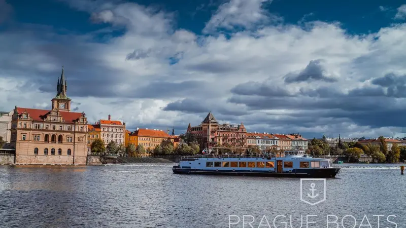 Loď Lužnice č. 7