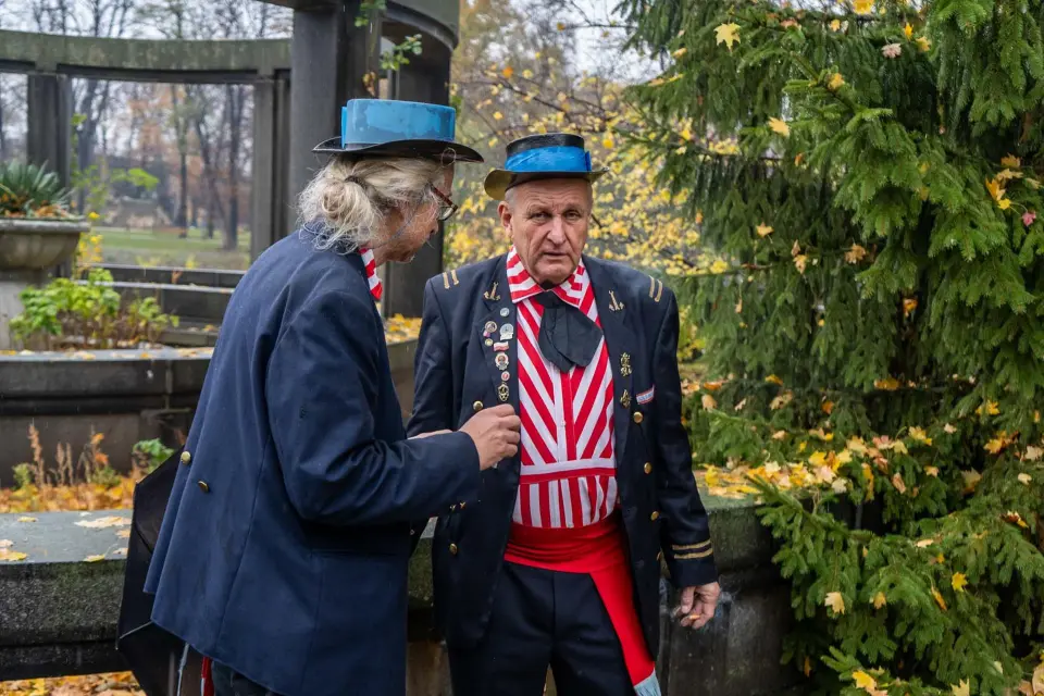 Tryzna za utonulé — fotografie 14