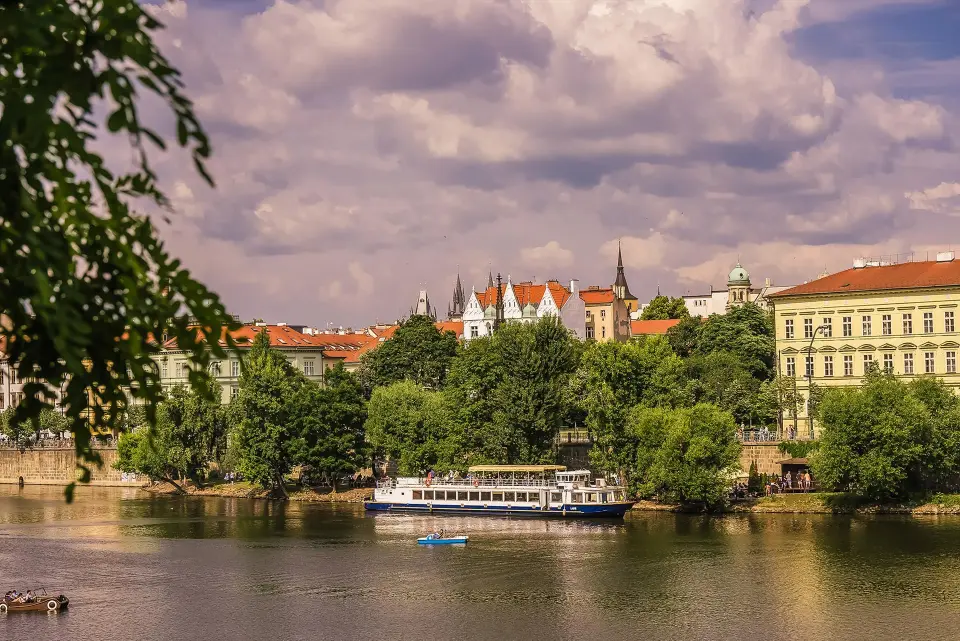 Hodinová plavba po Vltavě č. 4