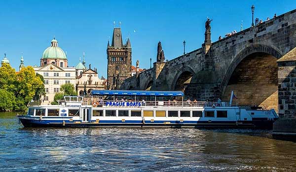 Valencia boat