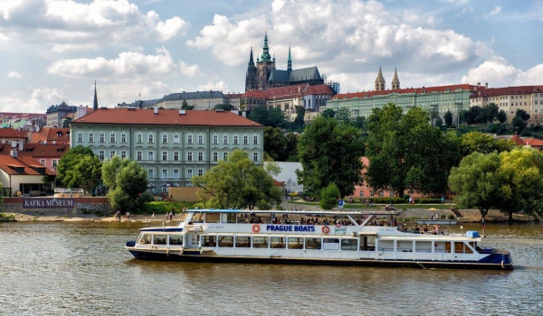 Danubio boat